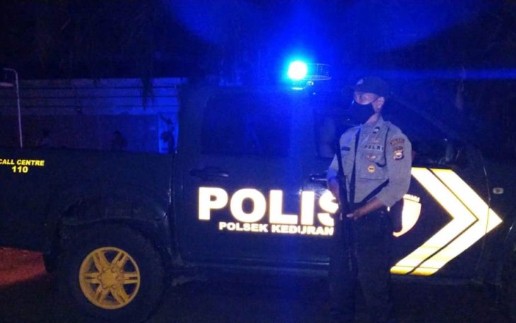  Polsek Kedurang Rutin Patroli Blue Light