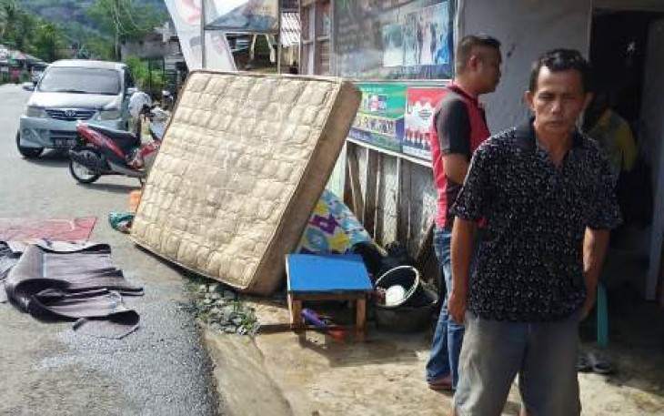 Bayi 4 Tahun di Lebong Tengah Nyaris Bakar Rumah 