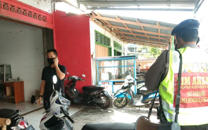 Langgar Prokes Covid-19 Dua Warga Ditegur Satgas Aman Nusa Bengkulu Selatan