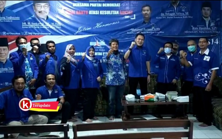Tim Satgas DPP PD bersama Pengurus DPC Partai Demokrat Kota Blitar (Selasa, 3 November 2020). (foto : DPC Partai Demokrat untuk Klikwarta.com Blitar) 