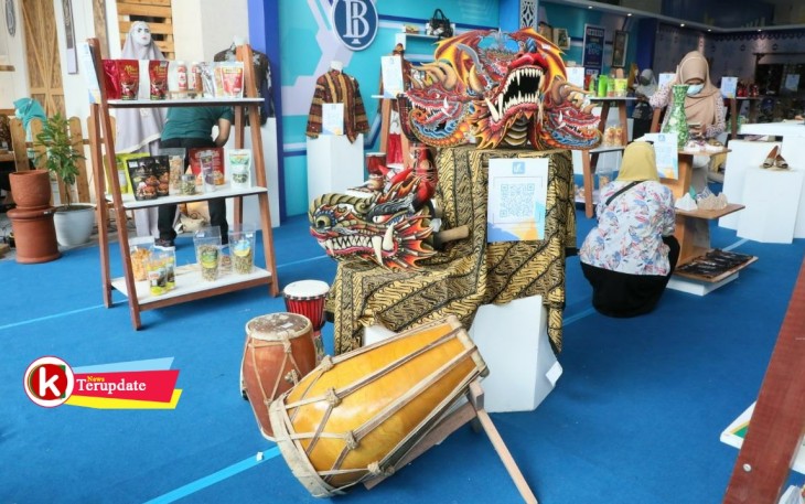 Potret Produk-produk UMKM Kabupaten Blitar di Pameran Produk UMKM Virtual Expo Tahun 2020 (foto : Faisal NR / Klik Warta) 