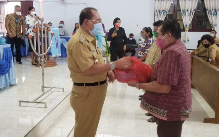 Pjs Wali Kota Bitung Gelar Safari Natal ke Gereja Sekota Bitung
