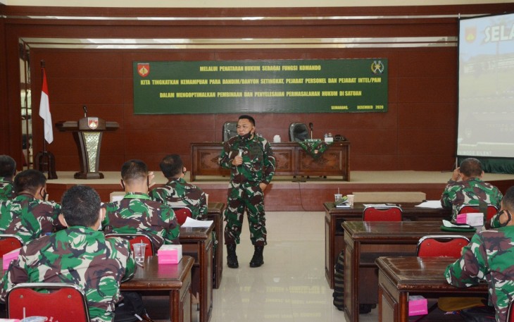 Pangdam IV/Diponegoro Mayjen TNI Bakti Agus Fadjari  S.I.P. , M.Si.,  dalam amanatnya yang dibacakan  Kasdam IV/Diponegoro Brigjen TNI Widi Prasetijono, pada Mobile Training Team  (MTT) Penataran Hukum, bagi para Dandim/Danyon setingkat, pejabat Personel dan Intel/Pam jajaran Kodam IV/Diponegoro, bertempat di Aula Makodam IV/Diponegoro, Selasa ( 1/12/2020). 