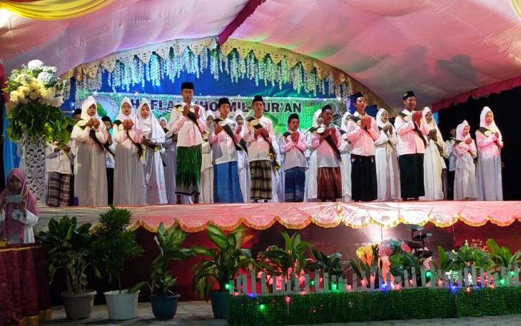76 Anak di Desa Waimital Ikut Khatmil Quran