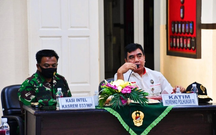 Tim Kemenkopolhukam di Makorem 033/WP di Sambut Kasi Intel Kasrem 033/WP Kolonel Inf Firalta P Tarigan 