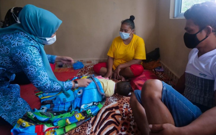 Perempuan Hebat TP PKK Bintan Bantu Korban Banjir