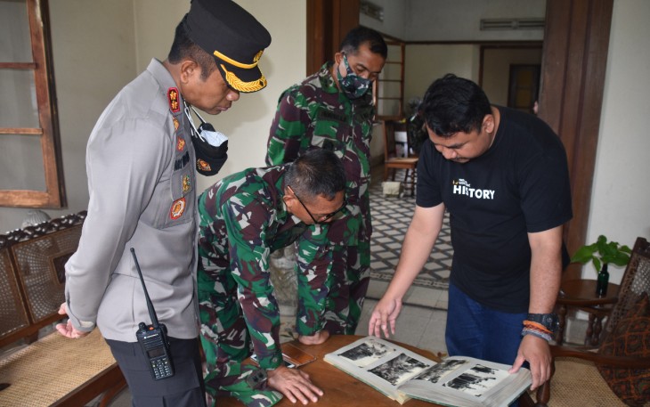Komandan Korem 073/Makutarama Kolonel Inf Ari Yulianto SIP Beserta Rombongan Berkunjung Kerumah Anak Cucu Almarhum Jenderal Gatot Subroto 