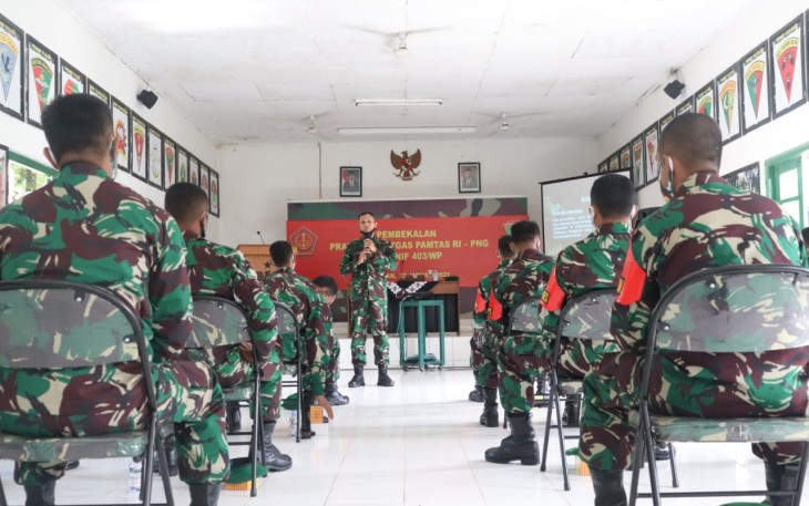 Prajurit satuan tempur (Satpur) Yonif 403/WP yang direncanakan akan diberangkatkan serta melaksanakan tugas operasi Pengamanan Perbatasan (Pamtas) RI-PNG di Papua bulan Februari 2021 mendatang, Jumat (22/1/2021)
