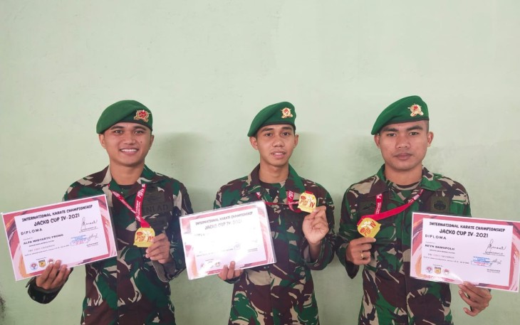 Raih Medali Emas di Kejuaraan Karate Nasional dan Internasional