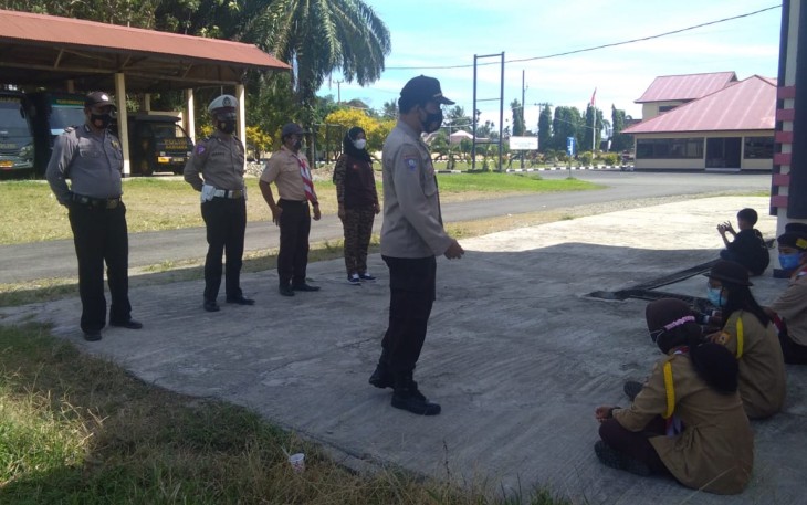 Latih Saka Bhayangkara Polres Bengkulu Selatan Sosialisasi Protokol Kesehatan