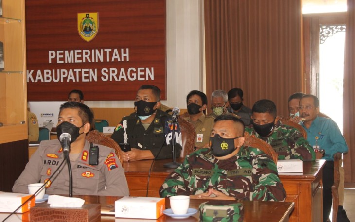 Forkompimda laksanakan Rakor Dalam Rangka Percepatan Penanganan Pandemi Covid-19 di Jawa tengah Melalui Video Conference (Vidcon)