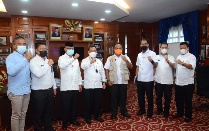 Arif Fadillah Tunjuk Syamsudi Sebagai Plh Bupati Lingga 