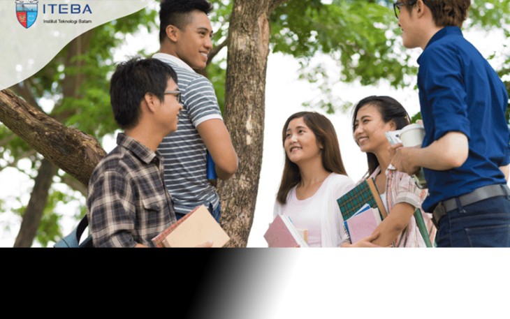 Ini Dia 5 Alasan Penting Mengelola Data Alumni Kampus