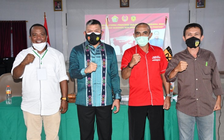 Brigjen TNI Jannie A. Siahaan Sah Ketua Umum Forki Sultra
