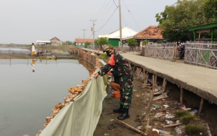 Pembangunan Turap Jalan