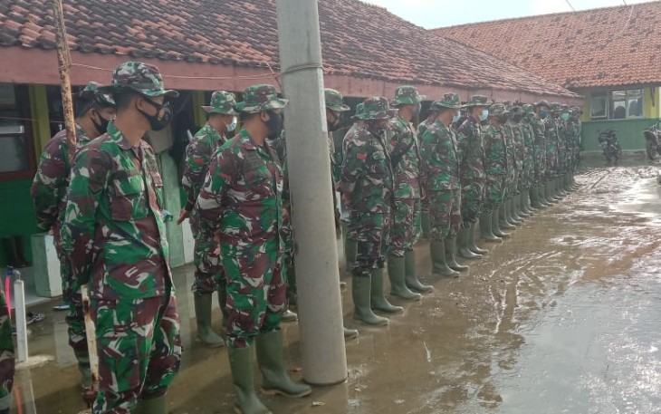 Pelaksanaan Apel Pagi 