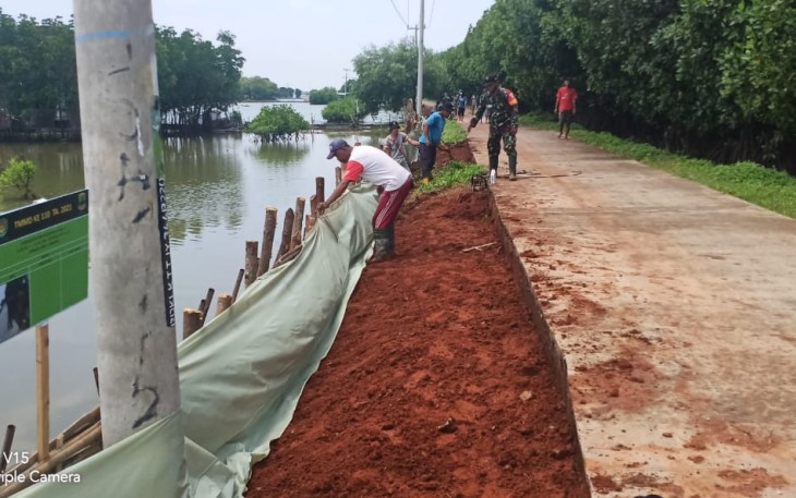 Peningkatan dan Pelebaran Jalan