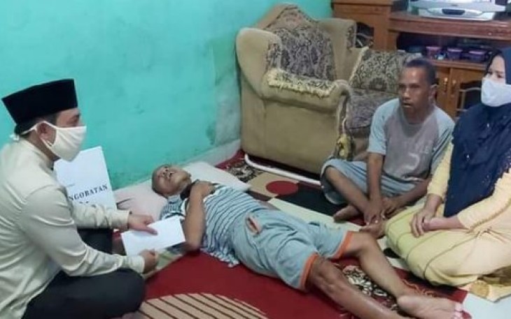 Wakil Walikota Bengkulu Dedy Wahyudi Saat Berkunjng ke Rumah Ansori