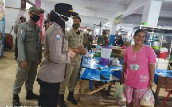 Patroli Prokes di Pasar Barukoto