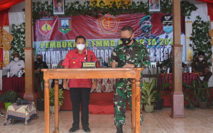 Dandim Salatiga Tanda Tangani Naskah Kerjasama TMMD Reguler ke 110 