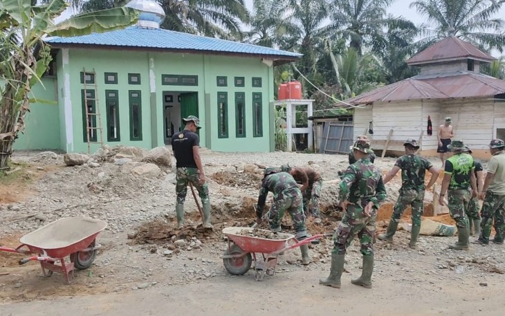 Kegitan Renovasi Masjid