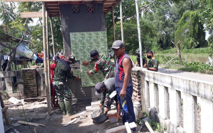 Pembangunan MCK