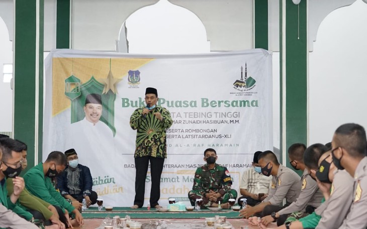 Walikota Tebing Tinggi Zunaidi Hasibuan Buka Puasa Bersama Masyarakat dan Peserta Latsitardanus XLI