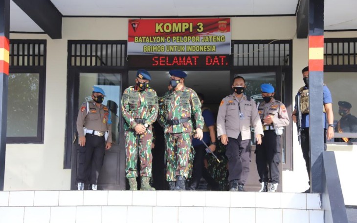 Ciri Pasukan terlatih adalah mereka yang terampil bermental baja dan kapan dan dimanapun siap digerakkan, hal tersebut disampaikan Kapolda Jateng Irjen Pol Ahmad Luthfi saat membuka Latihan Ketangkasan Lapangan Brigade Mobile Anggota Satbrimob Polda Jateng Tahun Anggaran 2021 bertempat di Gunung Kendil, Kabupaten Boyolali, Kamis (01/04/2021).