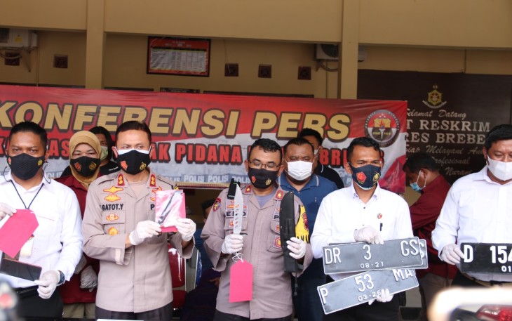 Kapolres Brebes AKBP Gatot Yulianto menyampaikan kepada media dalam konferensi Pers