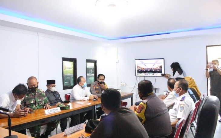 Wakil Bupati Bersama Forkopimda Hadiri Acara Vidcon Bersama Kapolri