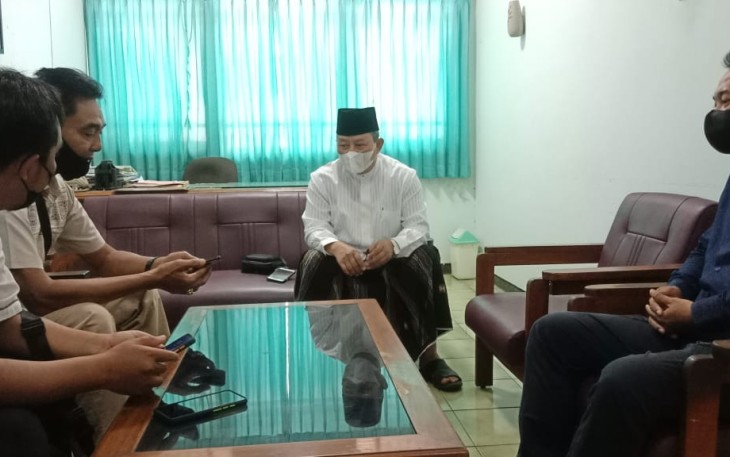 Wakil ketua MUI Jawa Tengah sekaligus guru besar UIN Walisongo Semarang Prof. Dr. H. Ahmad Rofiq, MA., saat ditemui dikantor MUI Jateng pada Senin (26/04/2021)