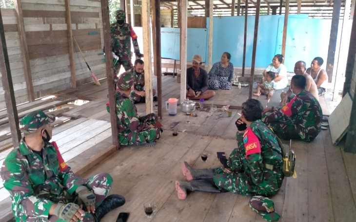 Koramil 1016-06/Kurun Perkuat Hubungan TNI dan Masyarakat Melalui Komsos