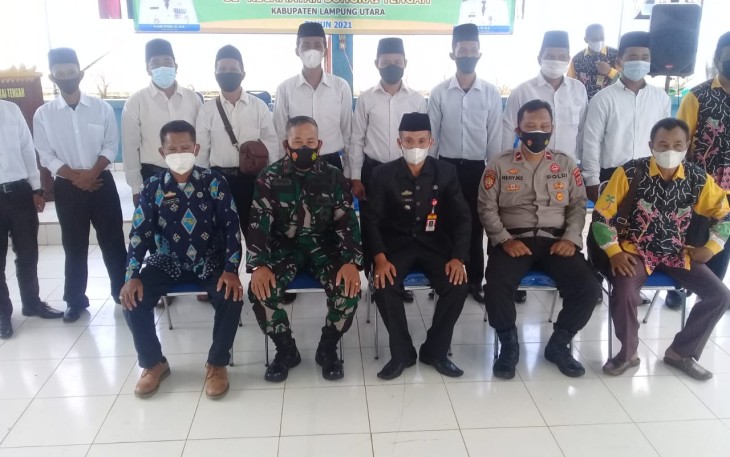 Camat Sungkay Tengah Melantik 21 Anggota BPD Baru