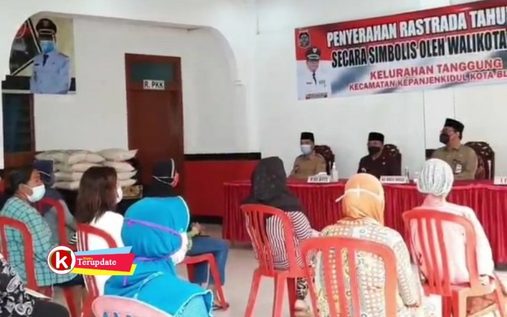 Distribusi Rastrada Tahap Satu Kota Blitar Tahun 2021 (foto : Faisal NR / Klikwarta.com Blitar)