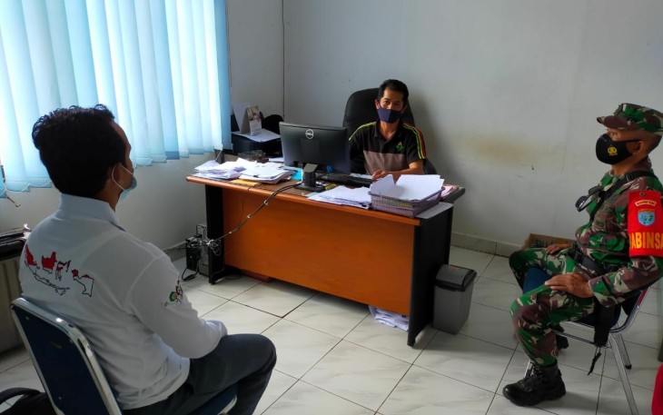BABINSA KORAMIL 1206-18/PURING KENCANA KOMSOS DENGAN PERANGKAT DESA