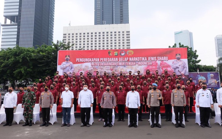 Kapolri hadiri acara pengungkapan jaringan narkoba internasional yang dilakukan oleh Polda Metro Jaya dan Polres Metro Jakarta Pusat dengan barang bukti 1,129 ton sabu.