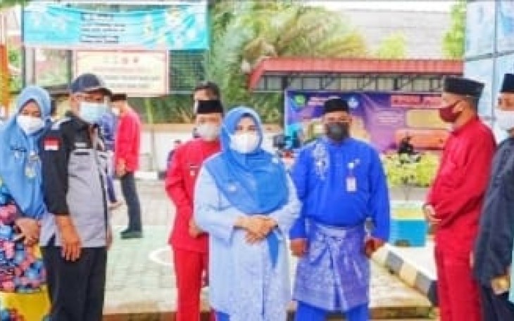 Walikota Tanjung Pinang Rahma saat memberikan imbauan pada RT RW