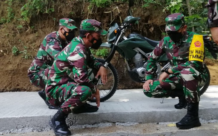 Kunjungan Aster ke Lokasi TMMD 112 