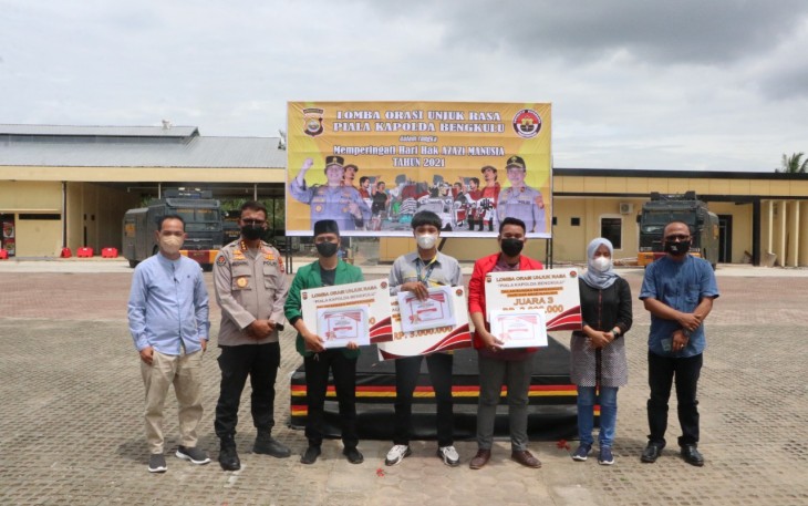 BEM UMB Juara Lomba Orasi Unras 2021 Piala Kapolda Bengkulu