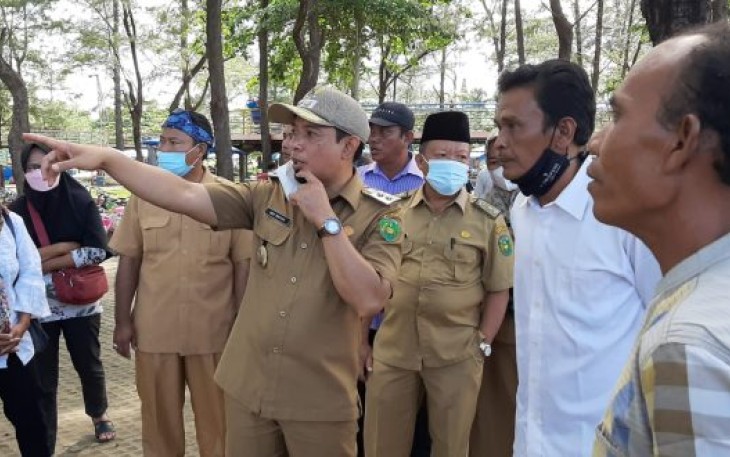 Pemkot Warning Pedagang Taman Berkas