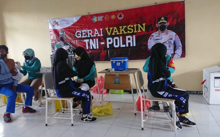 Menuju Herd Immunity, SMK Negeri 2 Tulungagung Gelar Vaksinasi Pelajar Dosis 2