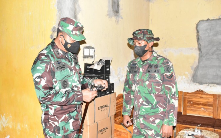 Cemilan Khas TNI di TMMD 112 Kodim 0818