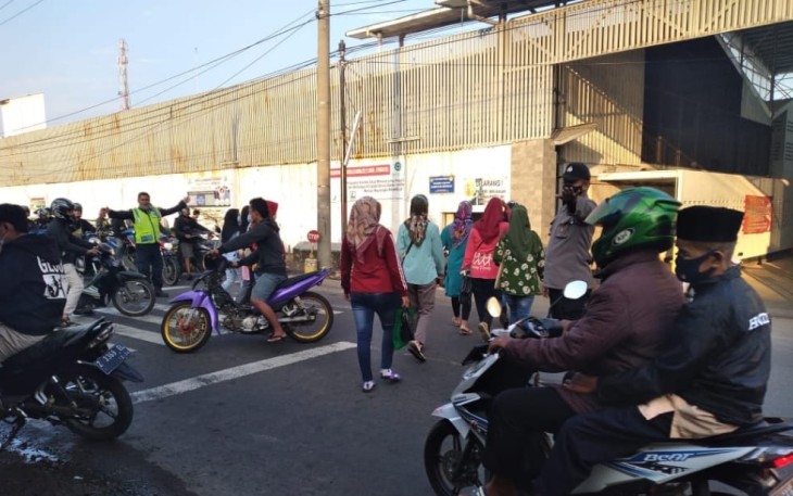 Polsek Sukahaji Laksanakan Ops Yustisi Sasar Pengguna Jalan