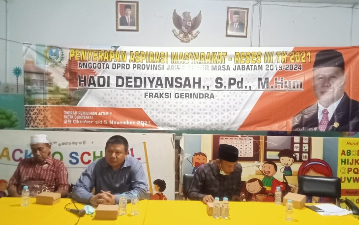 Warga Surabaya Protes, SMA/SMK Negeri Tak Merata