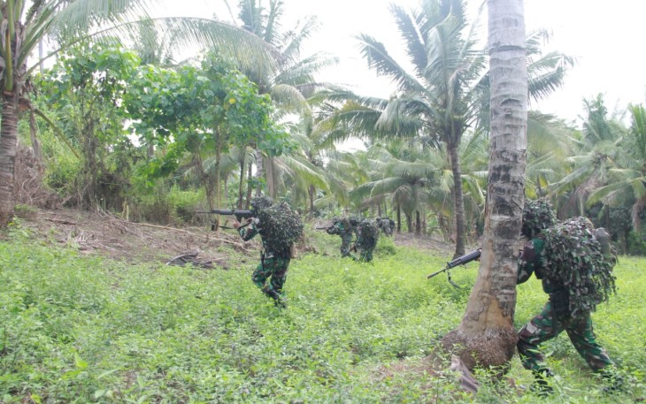Hari Kedua Latihan TW III Prajurit Yonmarhanlan VIII Bitung Laksanakan Problem Latihan Patroli Tempur