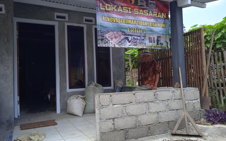 Sosok Bapak Lasdi di Rumah Barunya