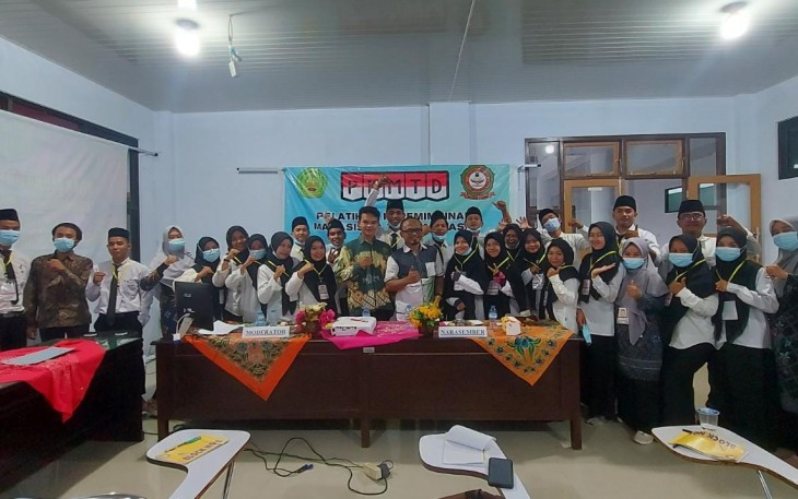 Dewan Mahasiswa (Dema) Fakultas Ushuludin, Adab dan Dakwah UIN Fatmawati Sukarno Bengkulu menyelenggara Pelatihan Kepemimpinan Tingkat Dasar (PKMTD) di gedung D.8 FUAD