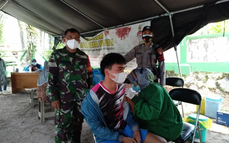 100 Warga Kelurahan Petuk Katimpun Tuntas Vaksin Dosis II