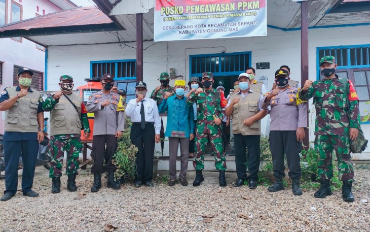 Dandim Bahas 3 Prioritas Dalam Kunker di Gunung Mas Serta Cek PPKM Level 3