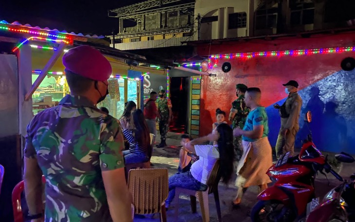 Prajurit Yonmarhanlan VIII Bitung bersama kodim 1310/Bitung dan Pemkot Bitung saat gelar operasi gabungan